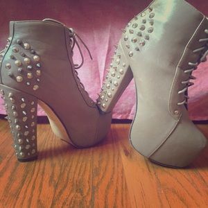 Spiked heels